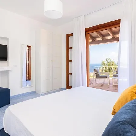 La Scala Villa Massa Lubrense